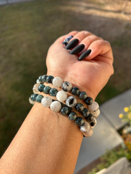 DIVINE FEMININE BRACELET