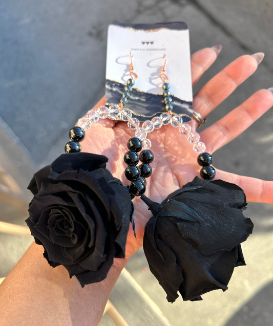 DARK SURRENDER EARRINGS