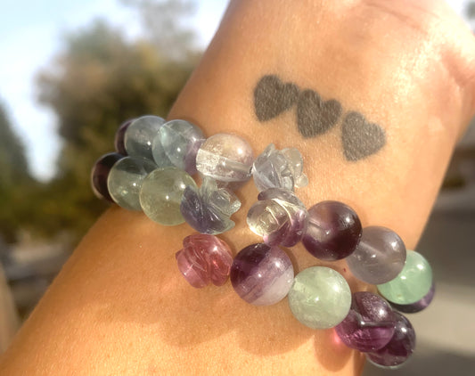 SACRED FLOWERS (FLUORITE) BRACELET