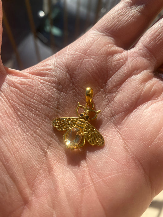 CITRINE BEE PENDNAT