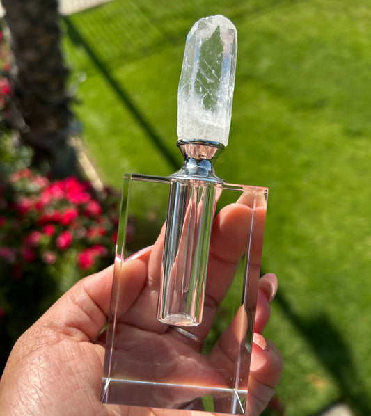 CLER QUARTZ PERFUME BOTTLE