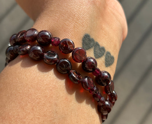 GARNET BRACELET