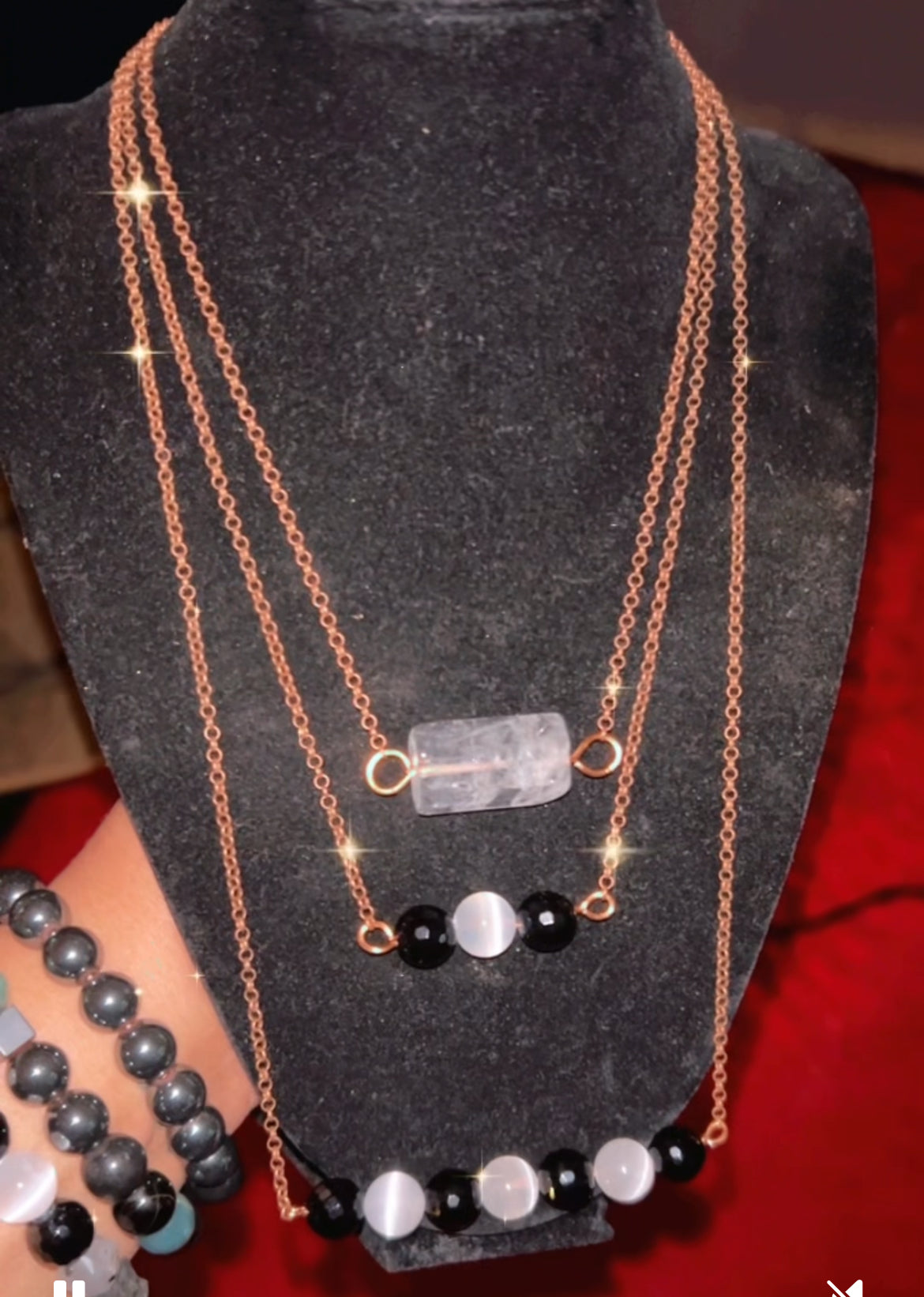 SACRED SURRENDER (NECKLACE SET)