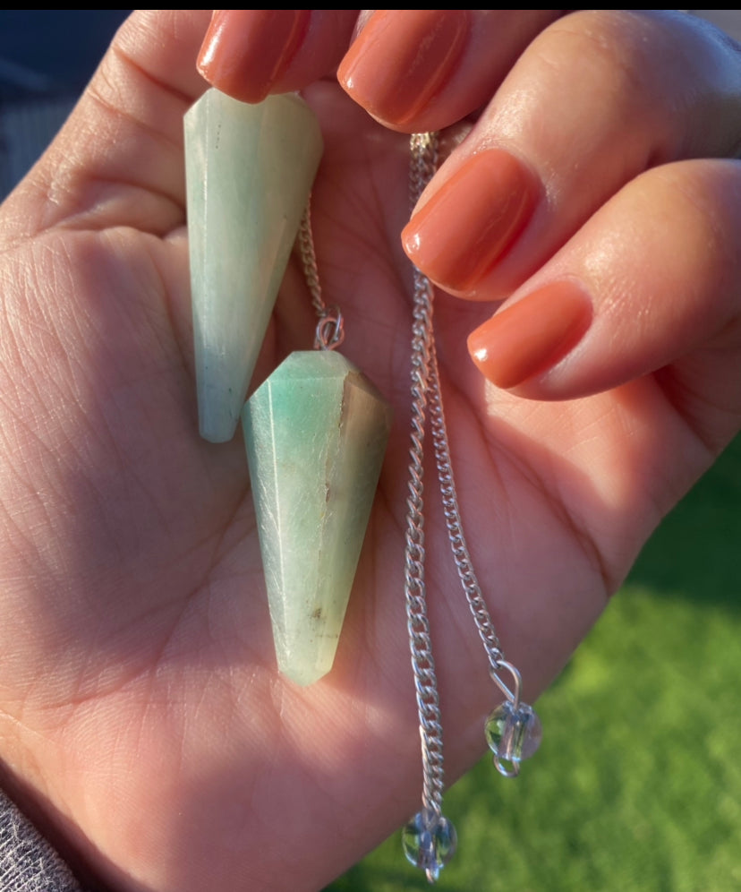 GREEN AVENTURINE PENDULUM