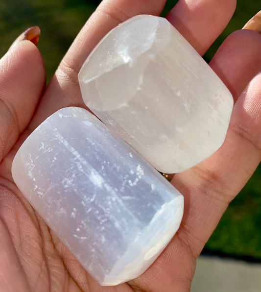 SELENITE POCKET PIECE