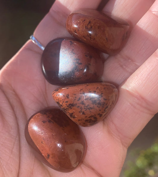 MAHOGANY OBSIDIAN POCKET PIECE